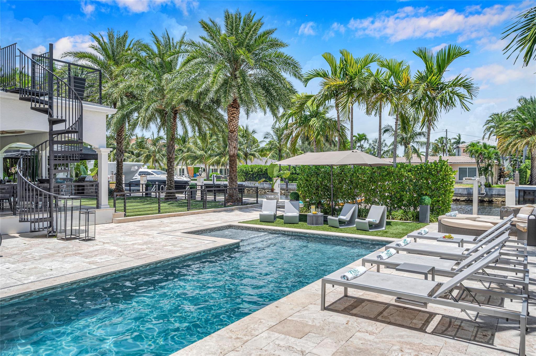 Gould Island 15-62 B - Residential