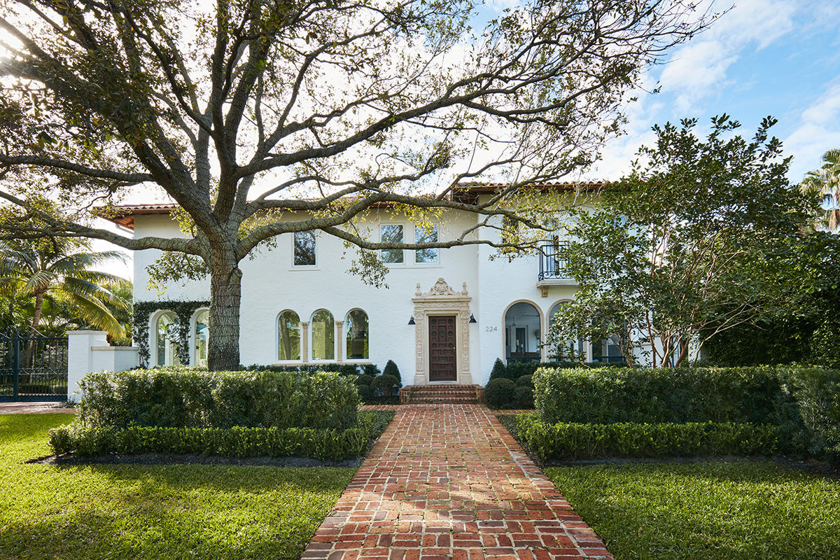 LAKEWOOD - Residential