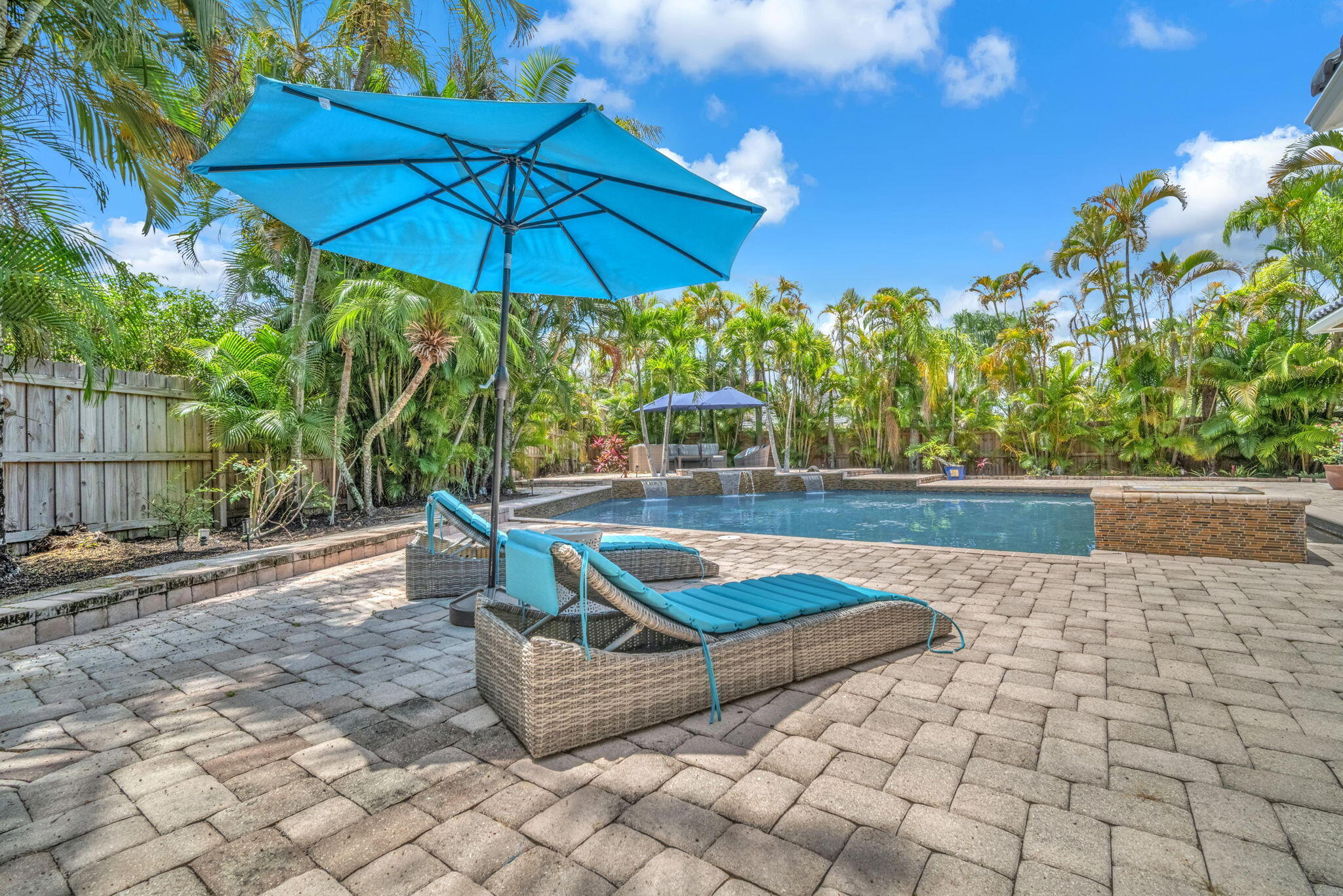 CYPRESS LAKE ESTATES - Residential