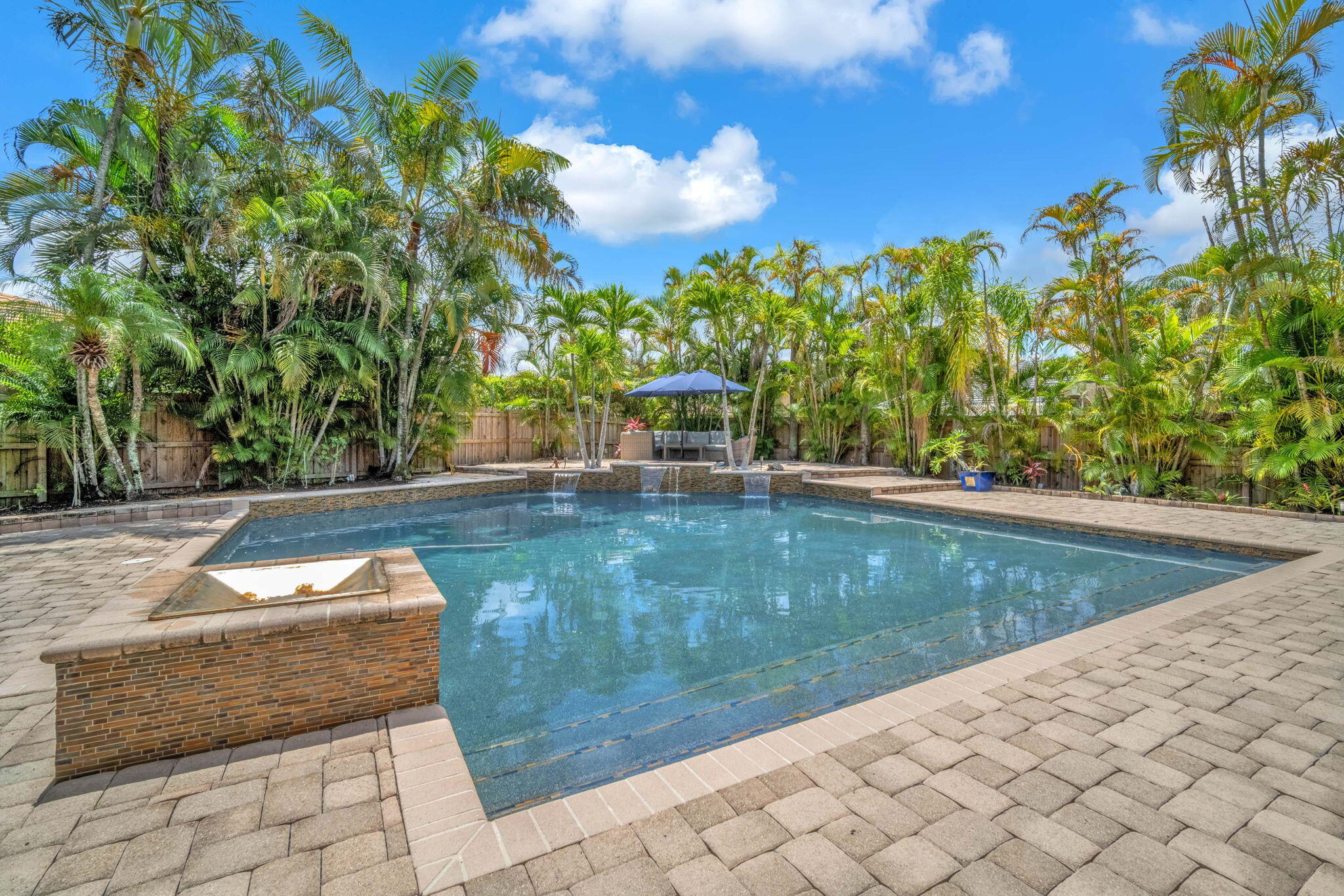 CYPRESS LAKE ESTATES - Residential