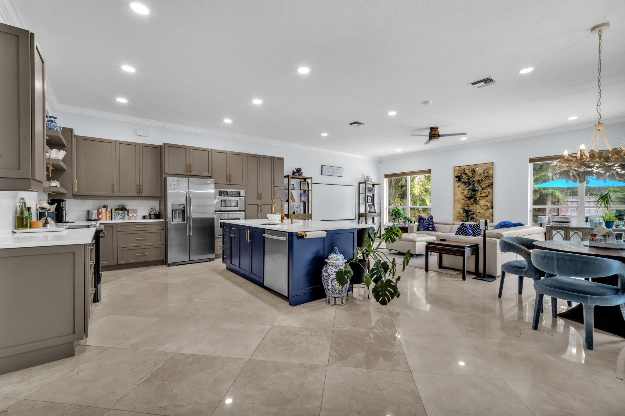 CYPRESS LAKE ESTATES - Residential