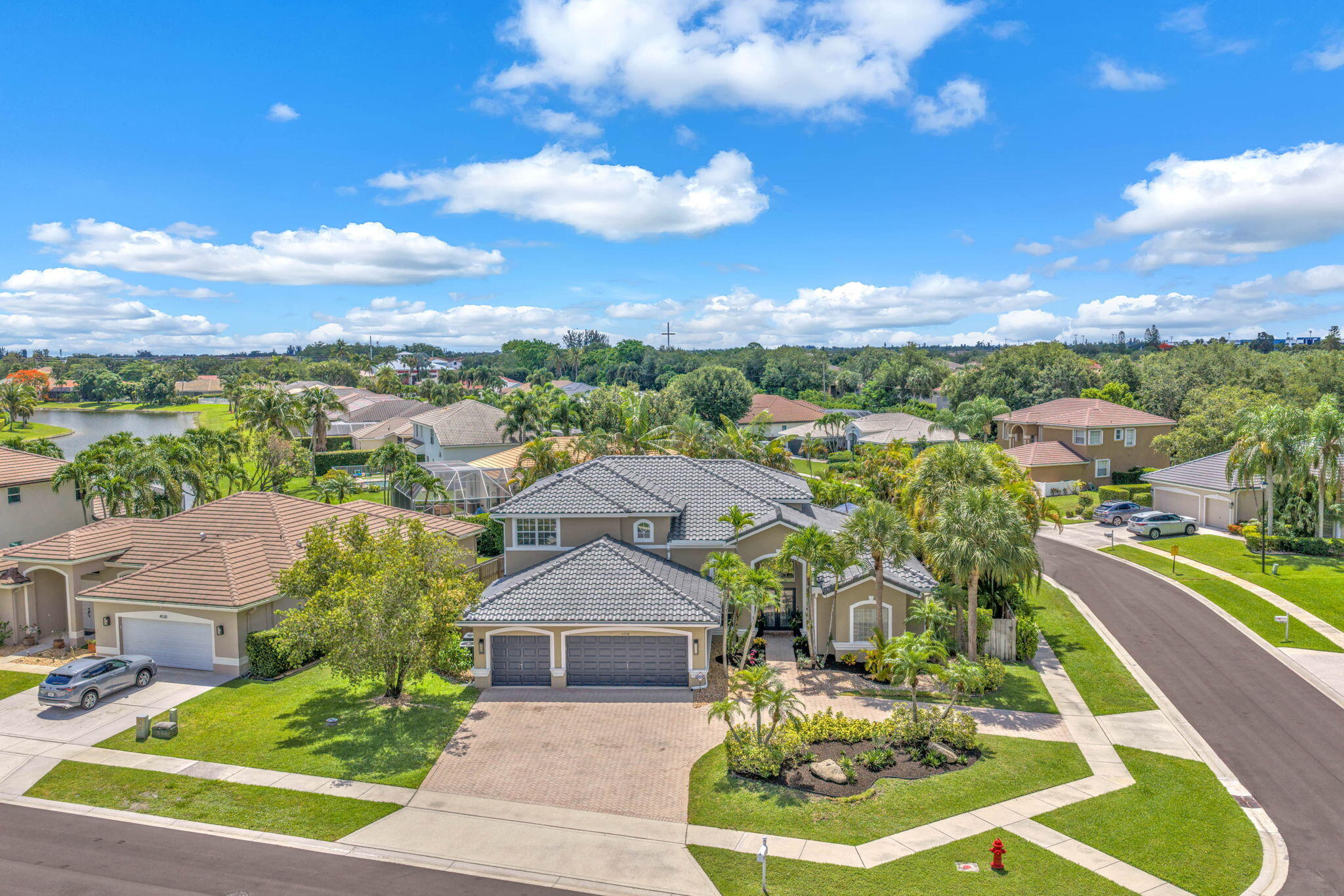 CYPRESS LAKE ESTATES - Residential