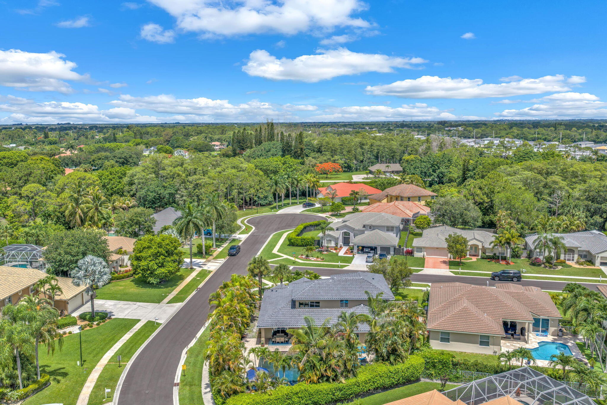 CYPRESS LAKE ESTATES - Residential