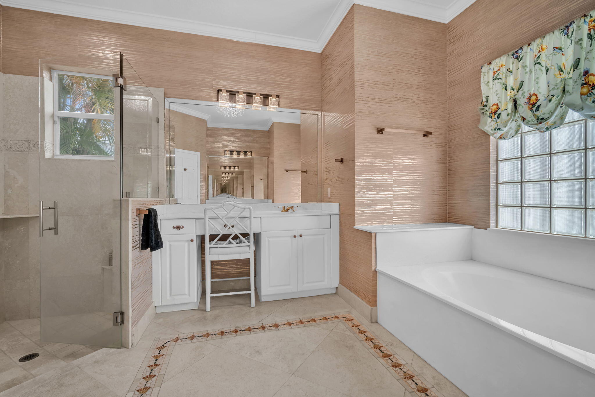 CYPRESS LAKE ESTATES - Residential