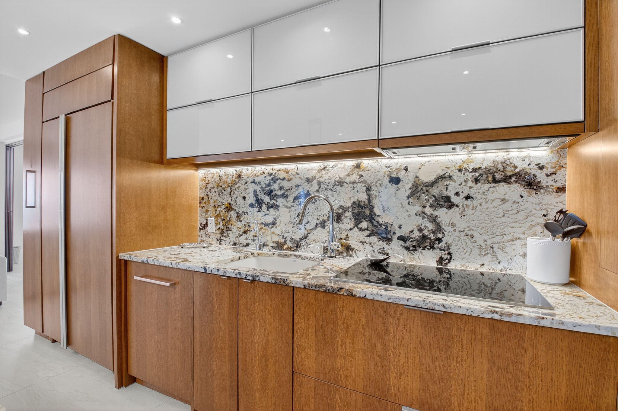 45 OCEAN CONDO - Residential