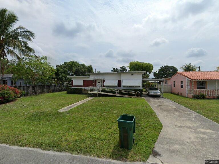 Homeowner or investor, don't miss the opportunity to own this home. This 2 bedroom, 1 bath home can be converted to another bedroom and bath. This house is in a great neighborhood. You will be buying AS-IS. It currently needs a new kitchen and bathroom other than that it’s move in ready. It has original hard wood flooring, a beautiful large hard to find yard in Miami. The backyard has a nice shed, patio, and an orchid house. Easy Access to major Highways.
