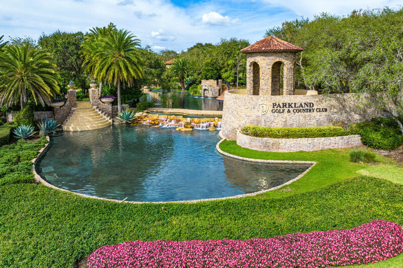 CASERAS AT PARKLAND GOLF - Residential Lease
