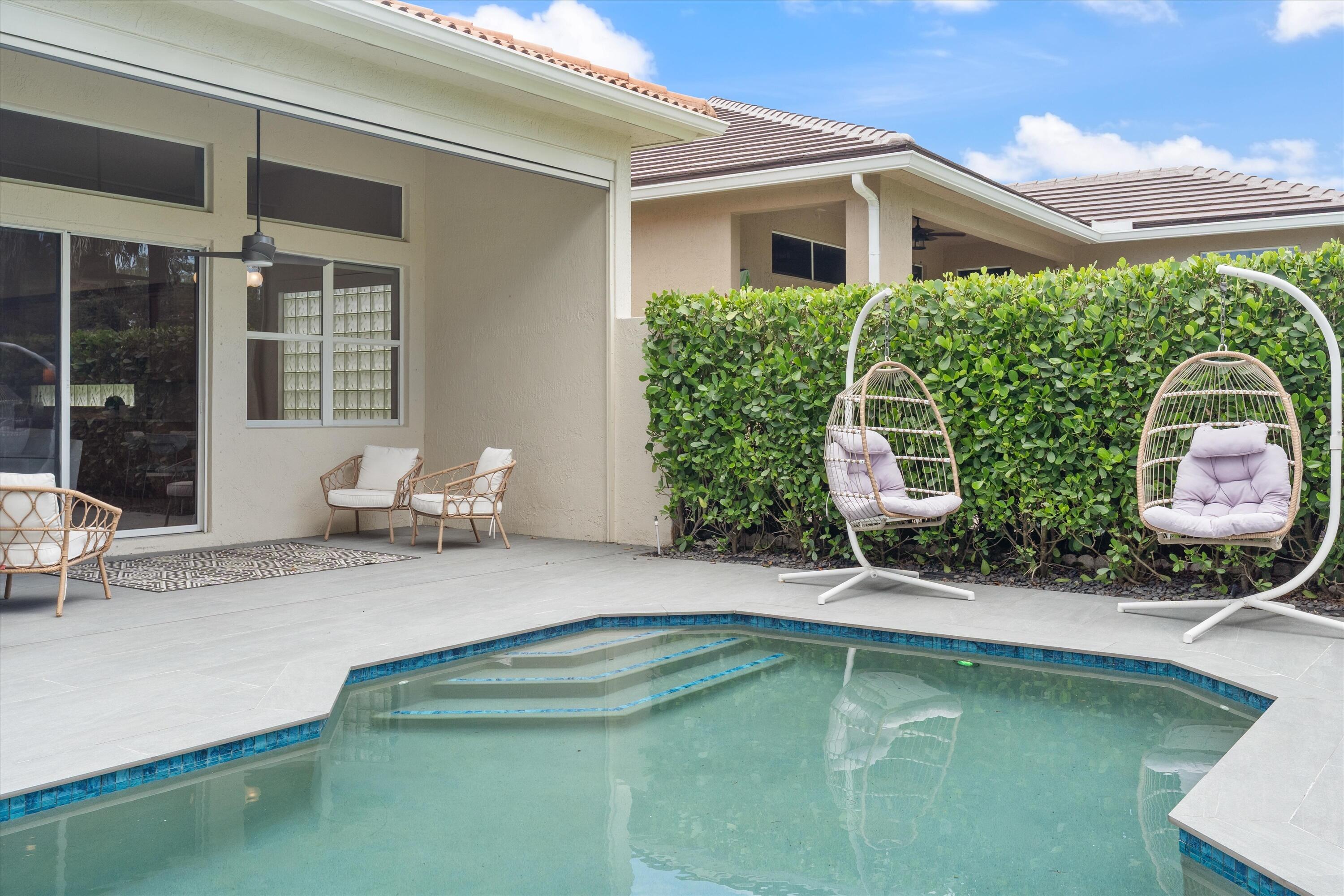 Mizner Country Club - Residential