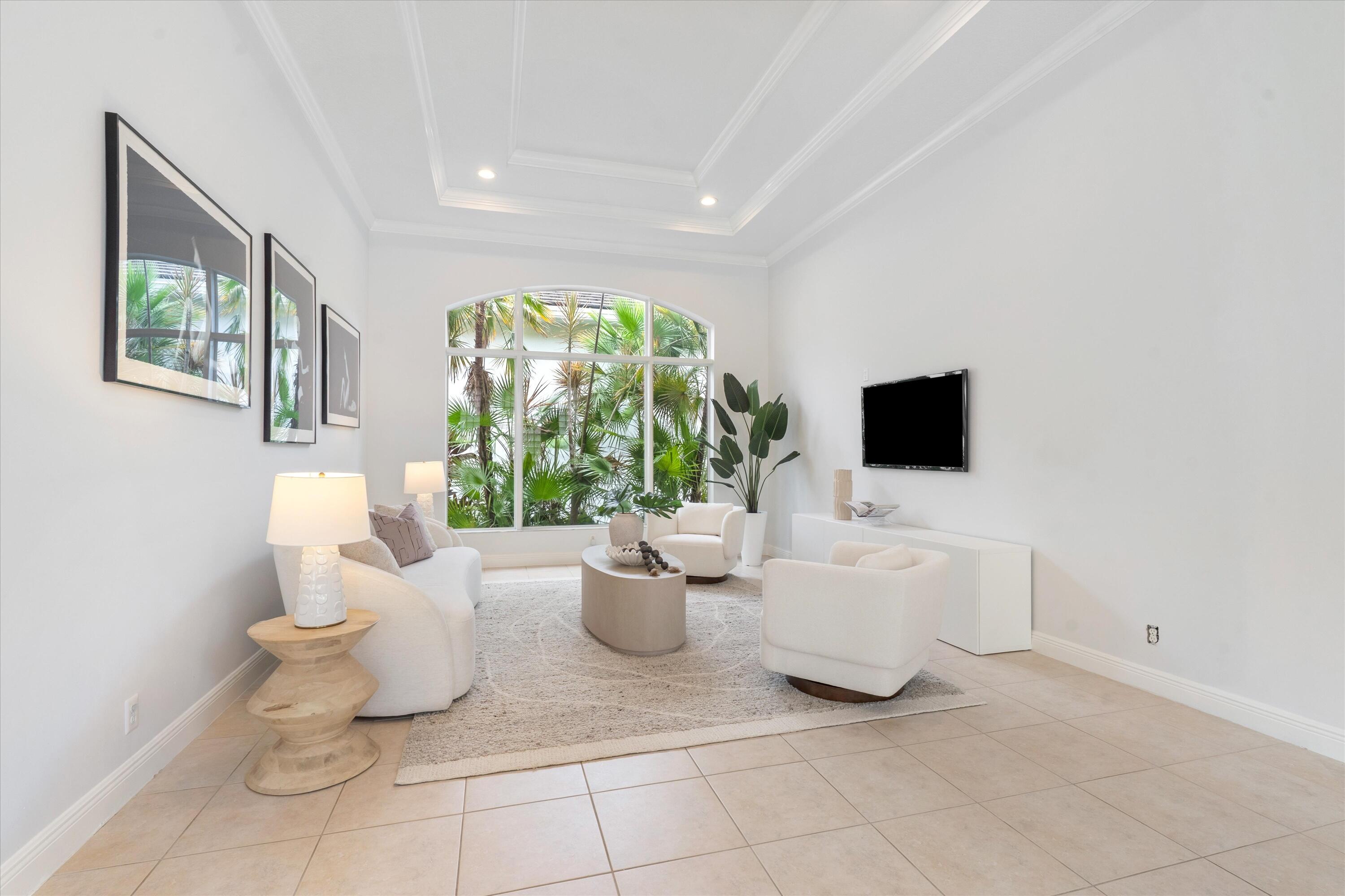 Mizner Country Club - Residential
