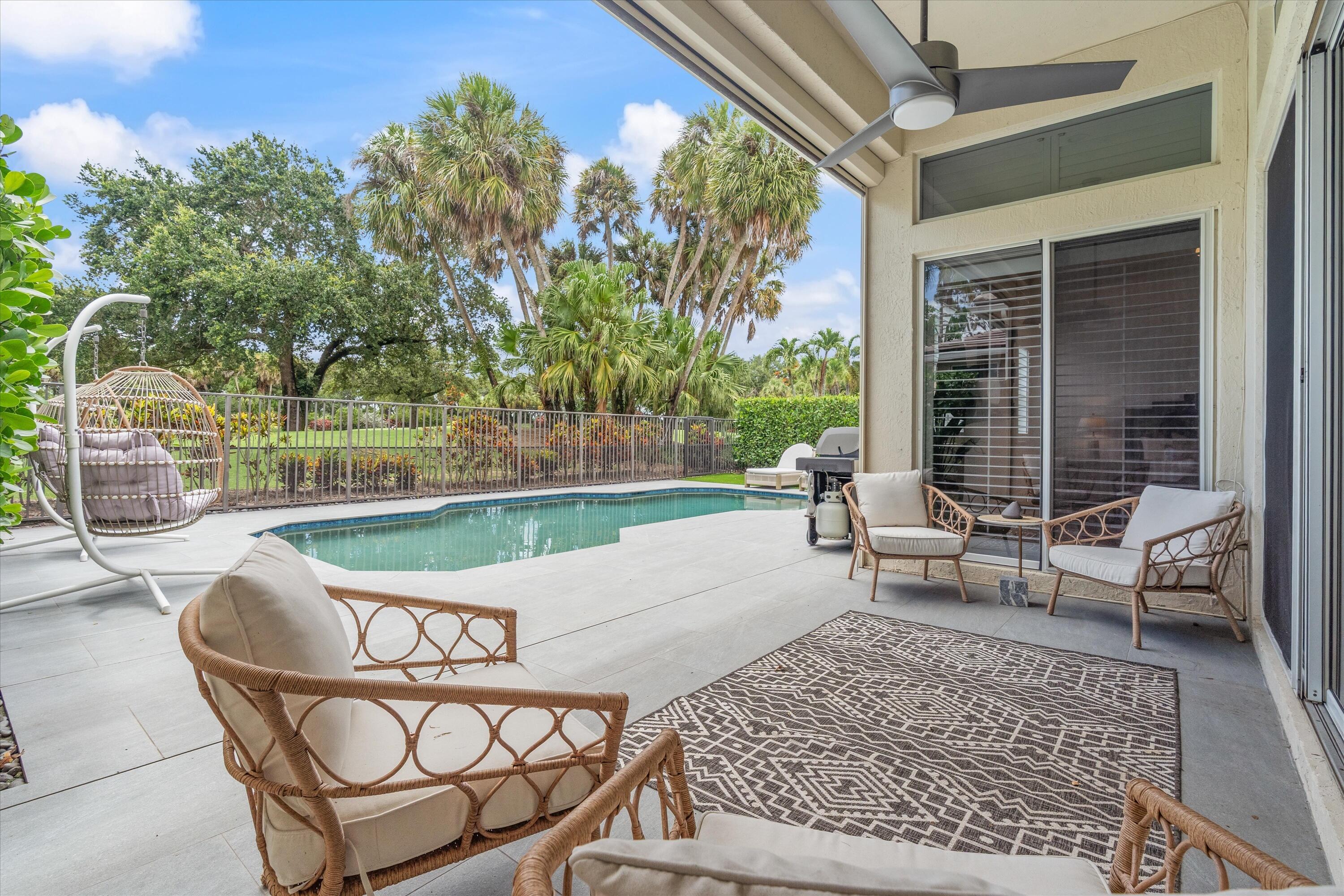 Mizner Country Club - Residential