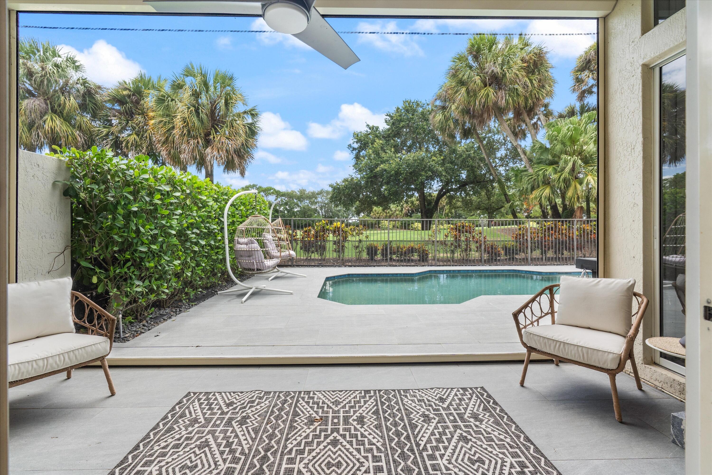 Mizner Country Club - Residential