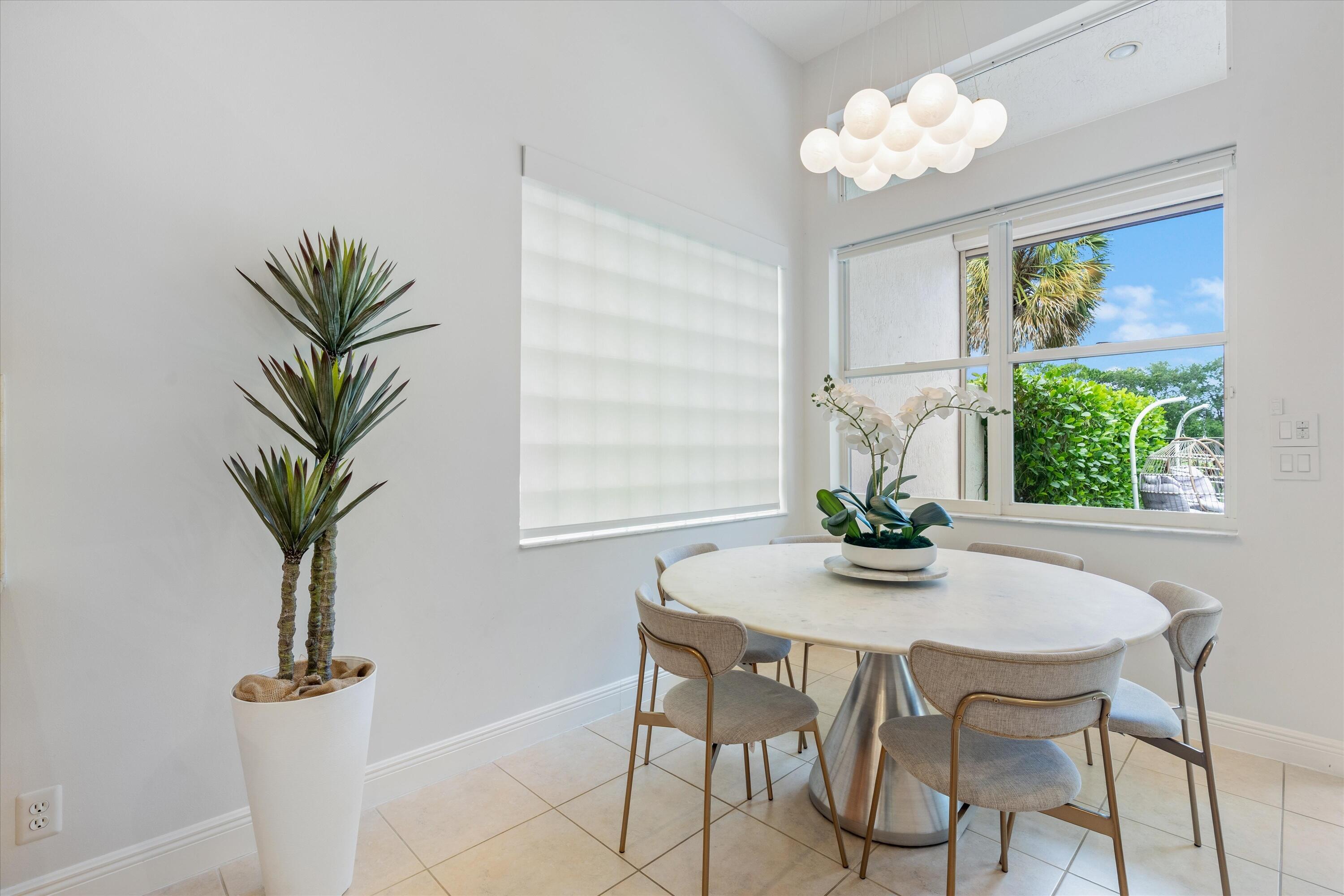 Mizner Country Club - Residential