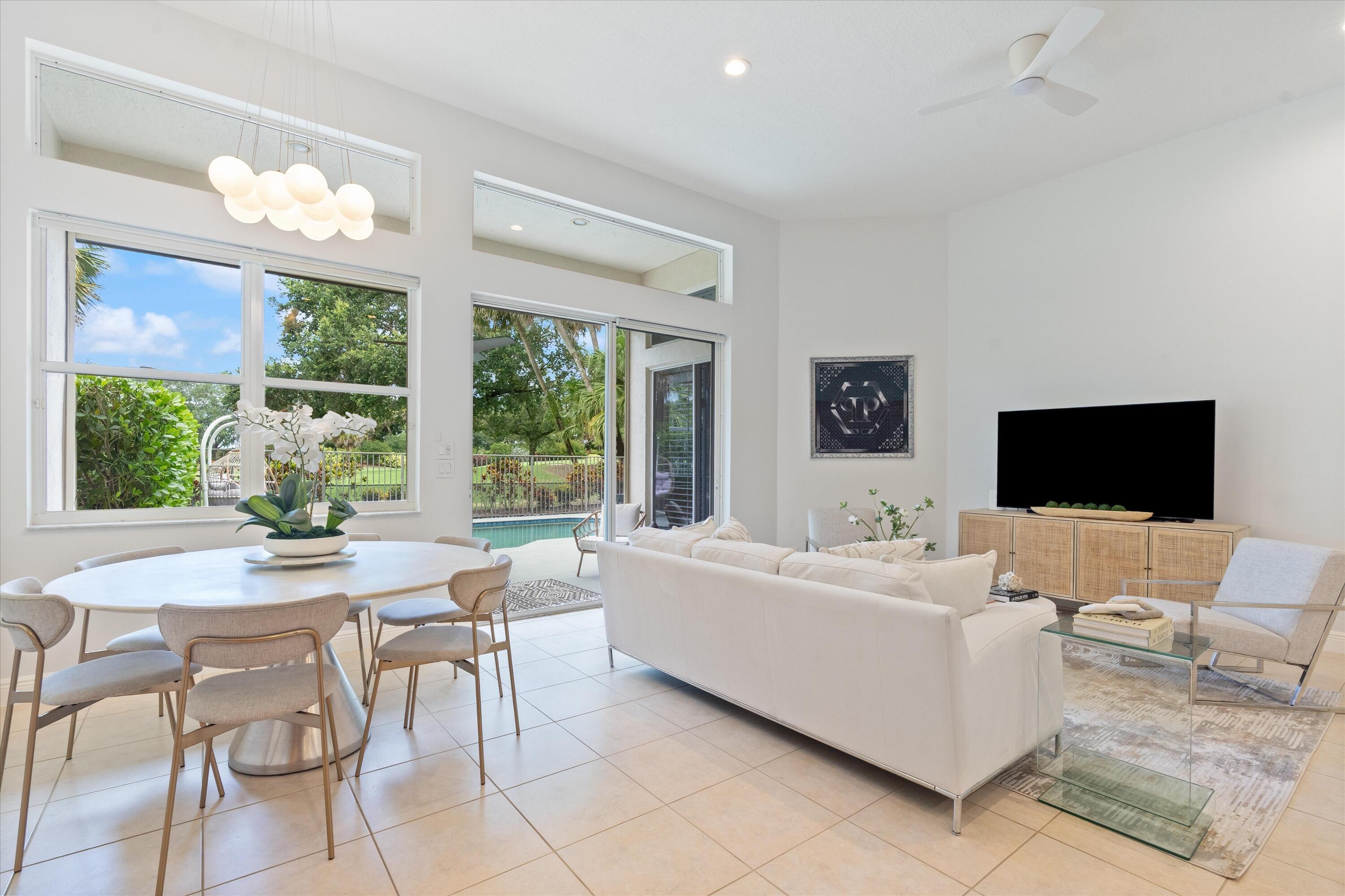 Mizner Country Club - Residential