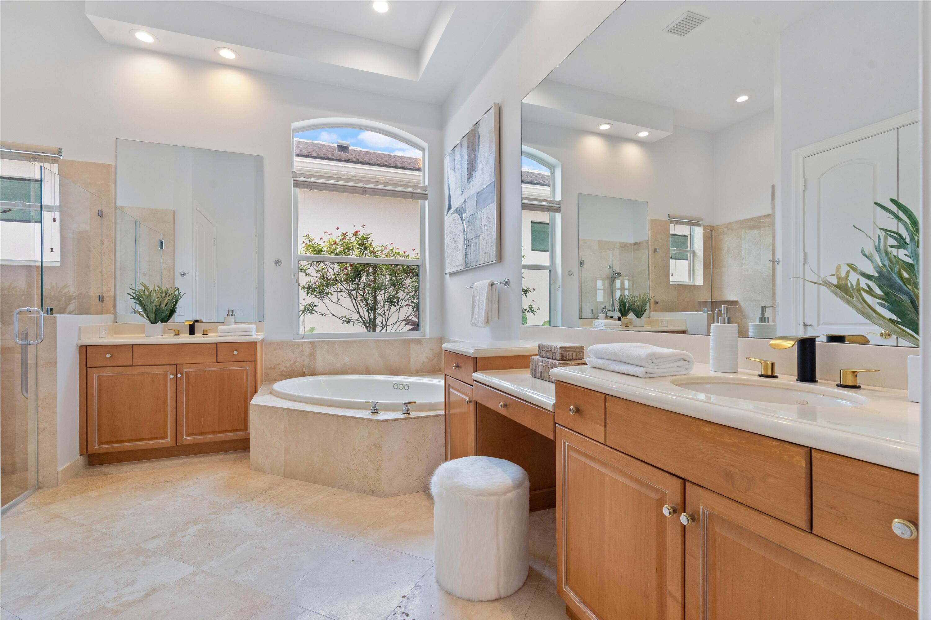 Mizner Country Club - Residential