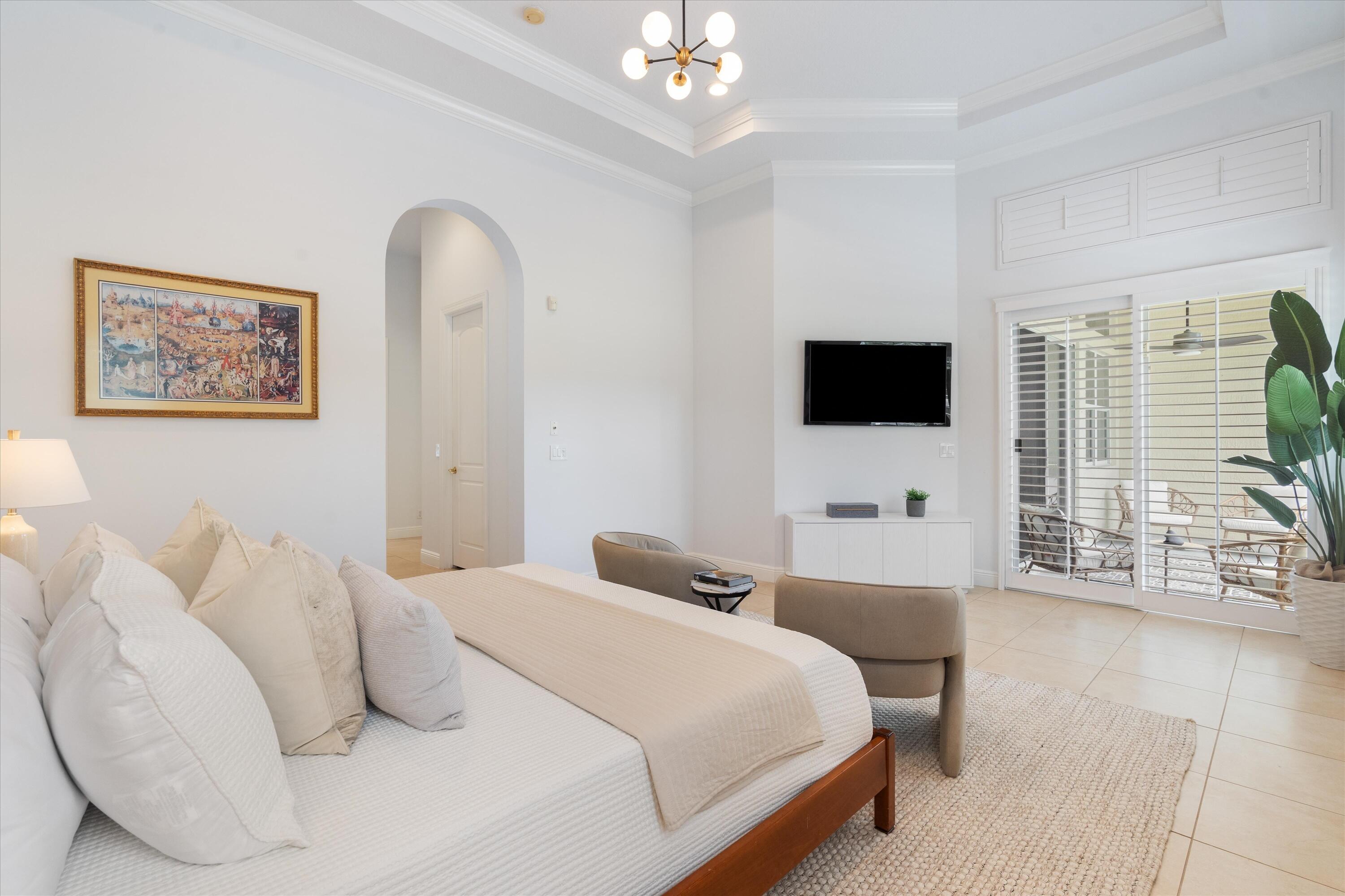 Mizner Country Club - Residential