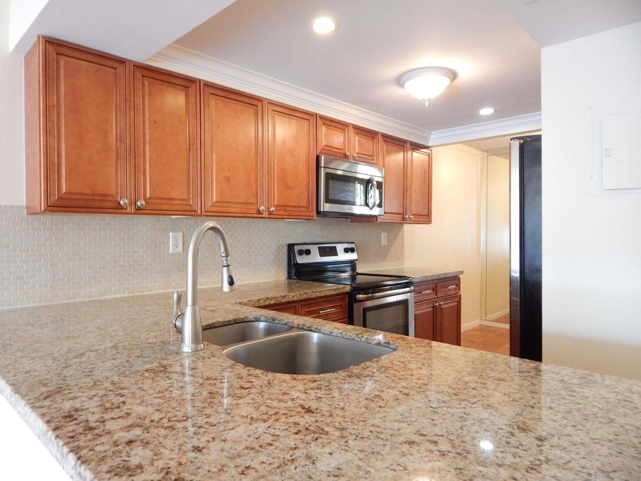 BOCA BAYOU PH 1, 2 THRU 5 & 7 CONDOS - Residential Lease