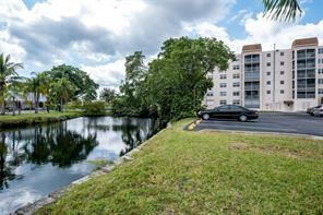 DANIANS SOUTH CONDO - Residential Lease