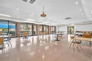 DANIANS SOUTH CONDO - Residential Lease