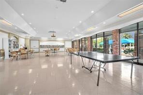DANIANS SOUTH CONDO - Residential Lease