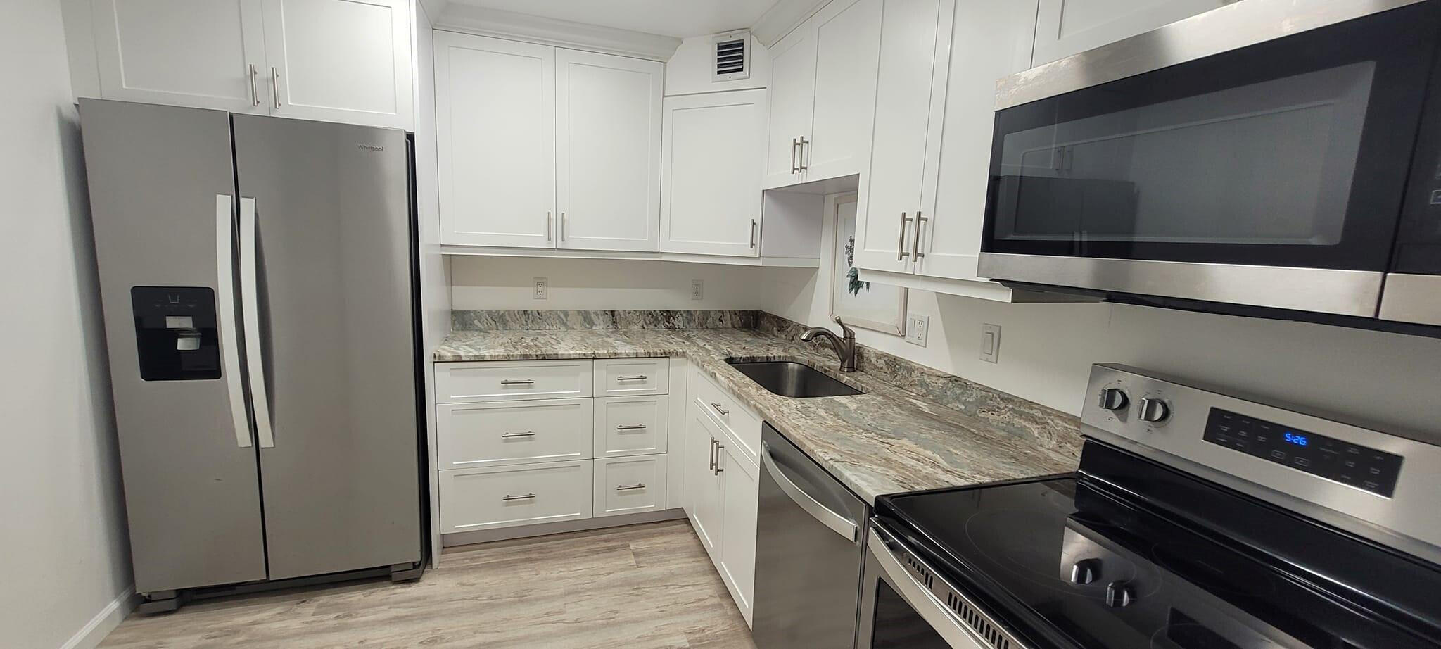 DANIANS SOUTH CONDO - Residential Lease