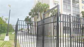 DANIANS SOUTH CONDO - Residential Lease