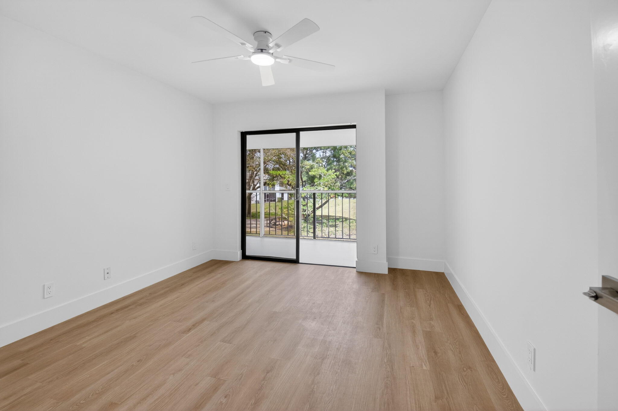 HIDDEN VALLEY SEC 1 - Residential Lease