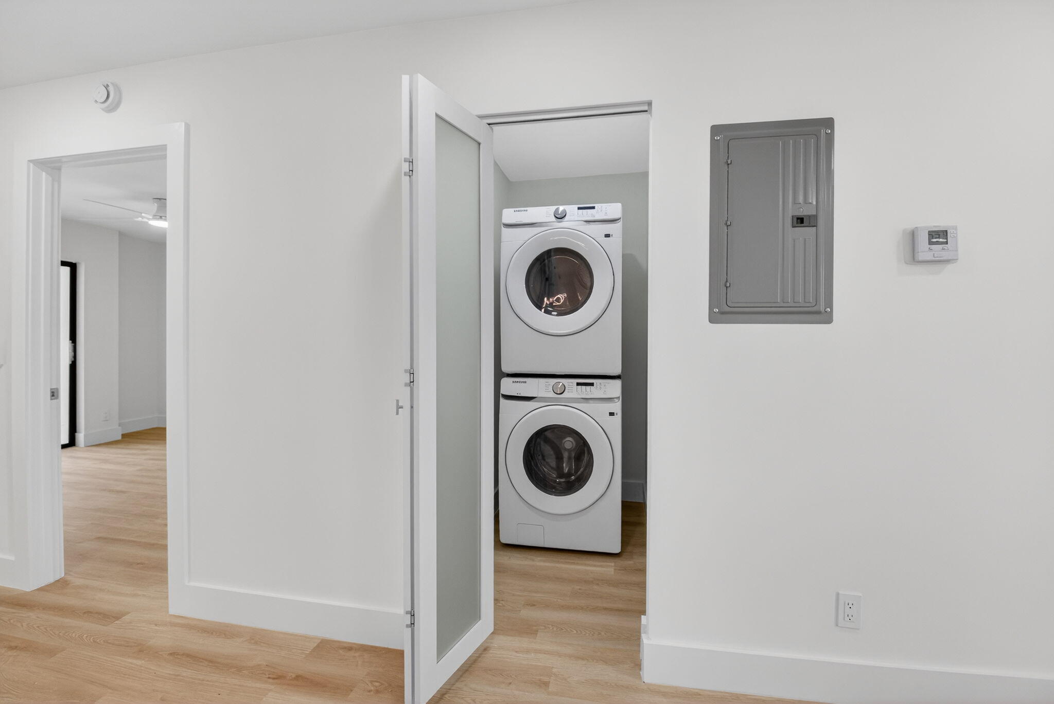 HIDDEN VALLEY SEC 1 - Residential Lease