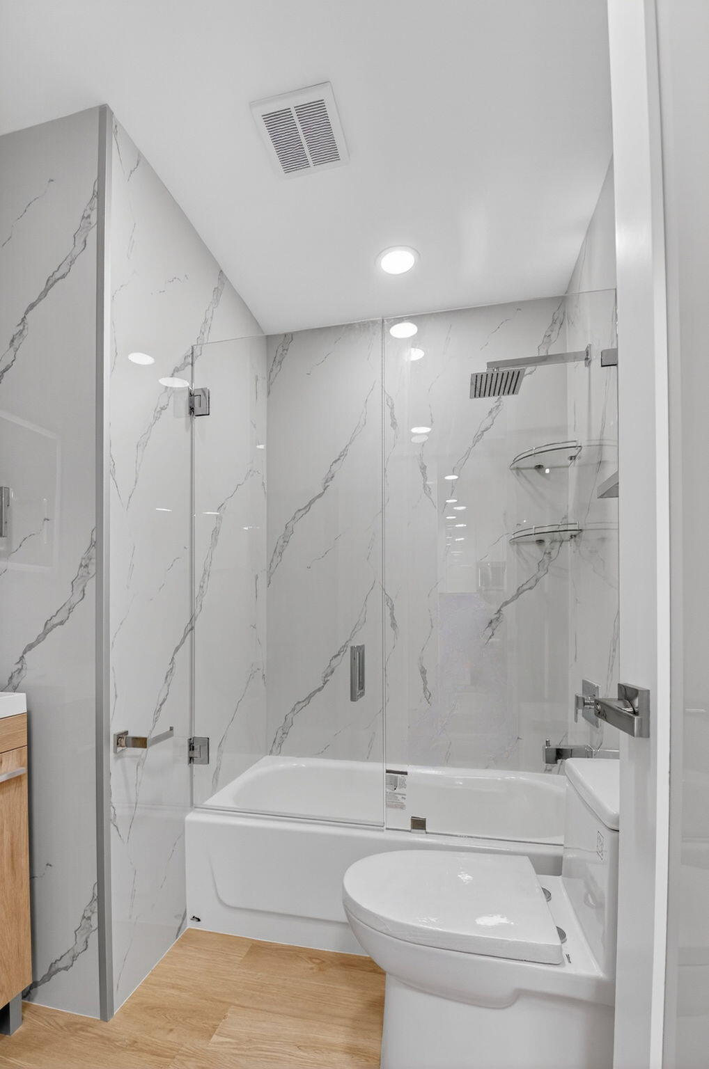 HIDDEN VALLEY SEC 1 - Residential Lease
