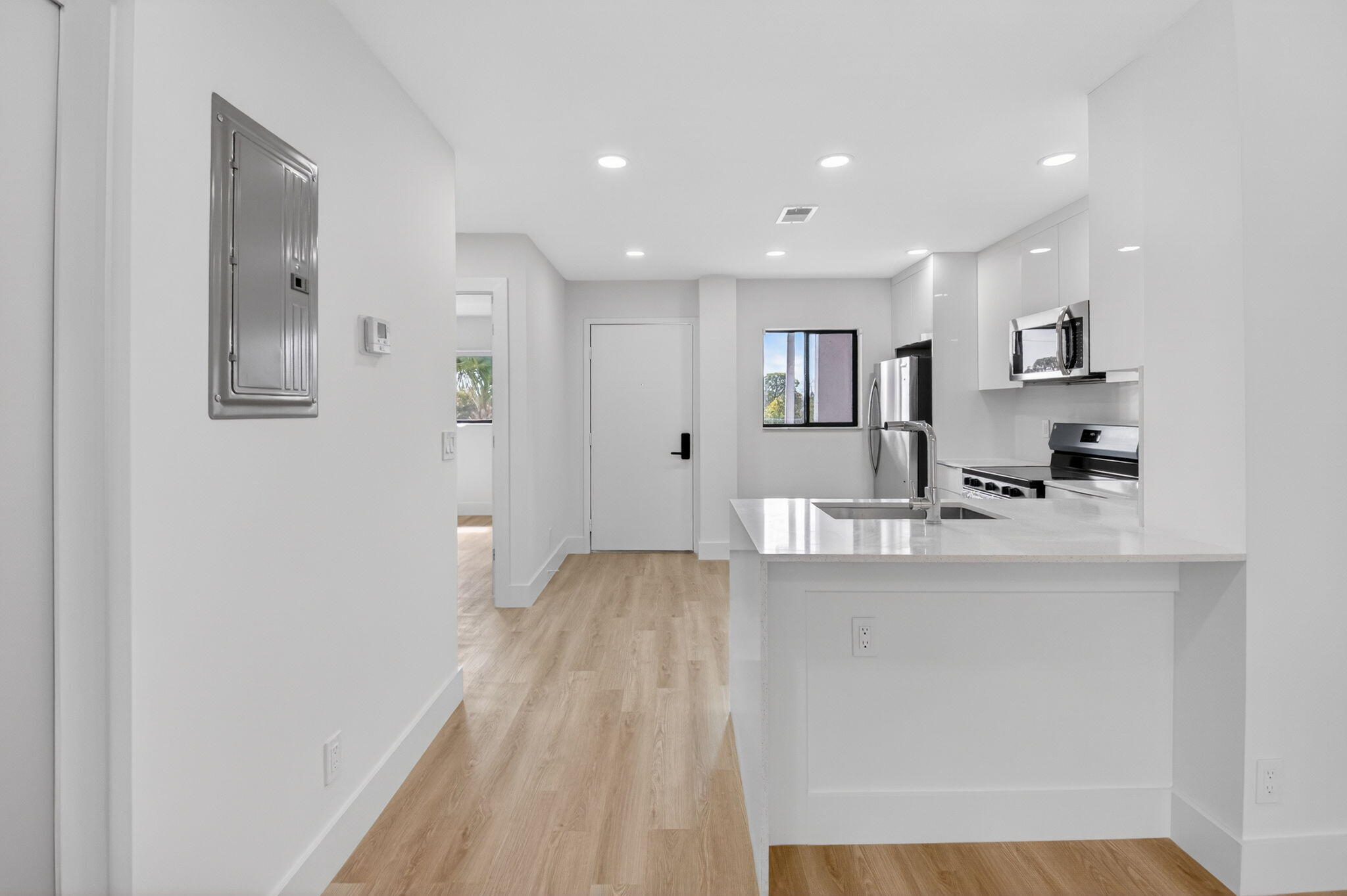 HIDDEN VALLEY SEC 1 - Residential Lease
