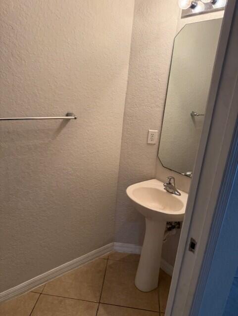 PIPERS CAY CONDO - Residential