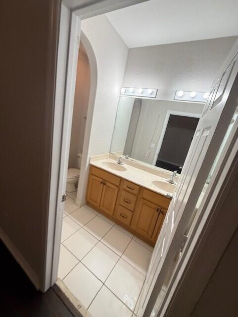 PIPERS CAY CONDO - Residential