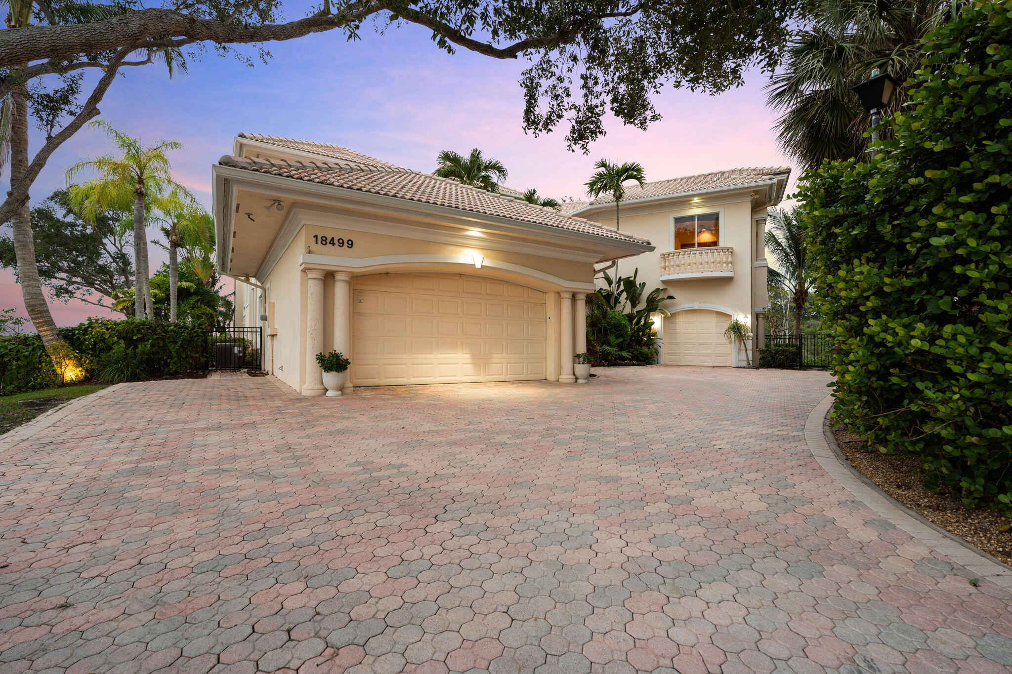 Islands of Jupiter - Residential