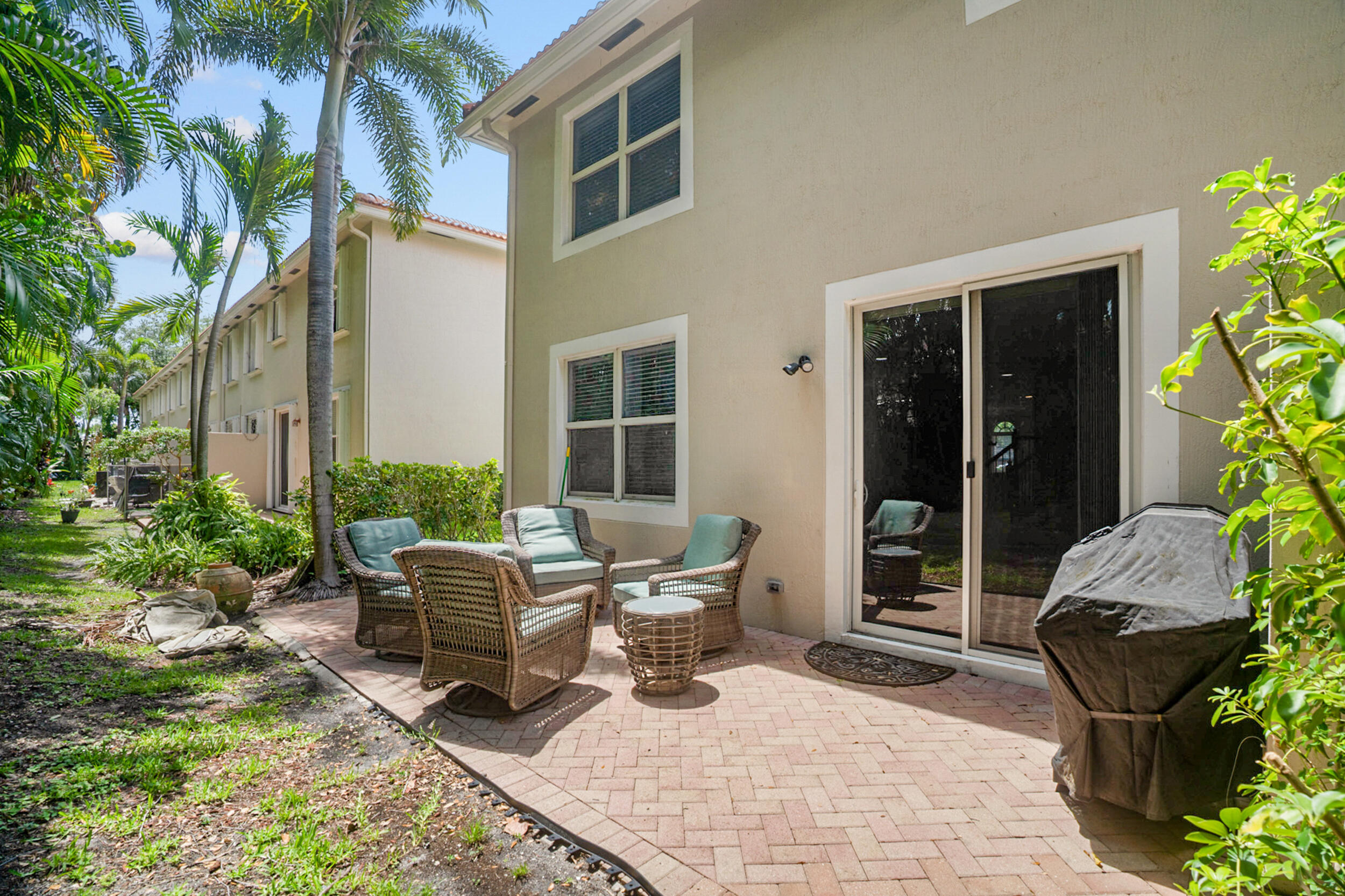 DREXEL PARK TOWNHOMES I CONDO - Residential