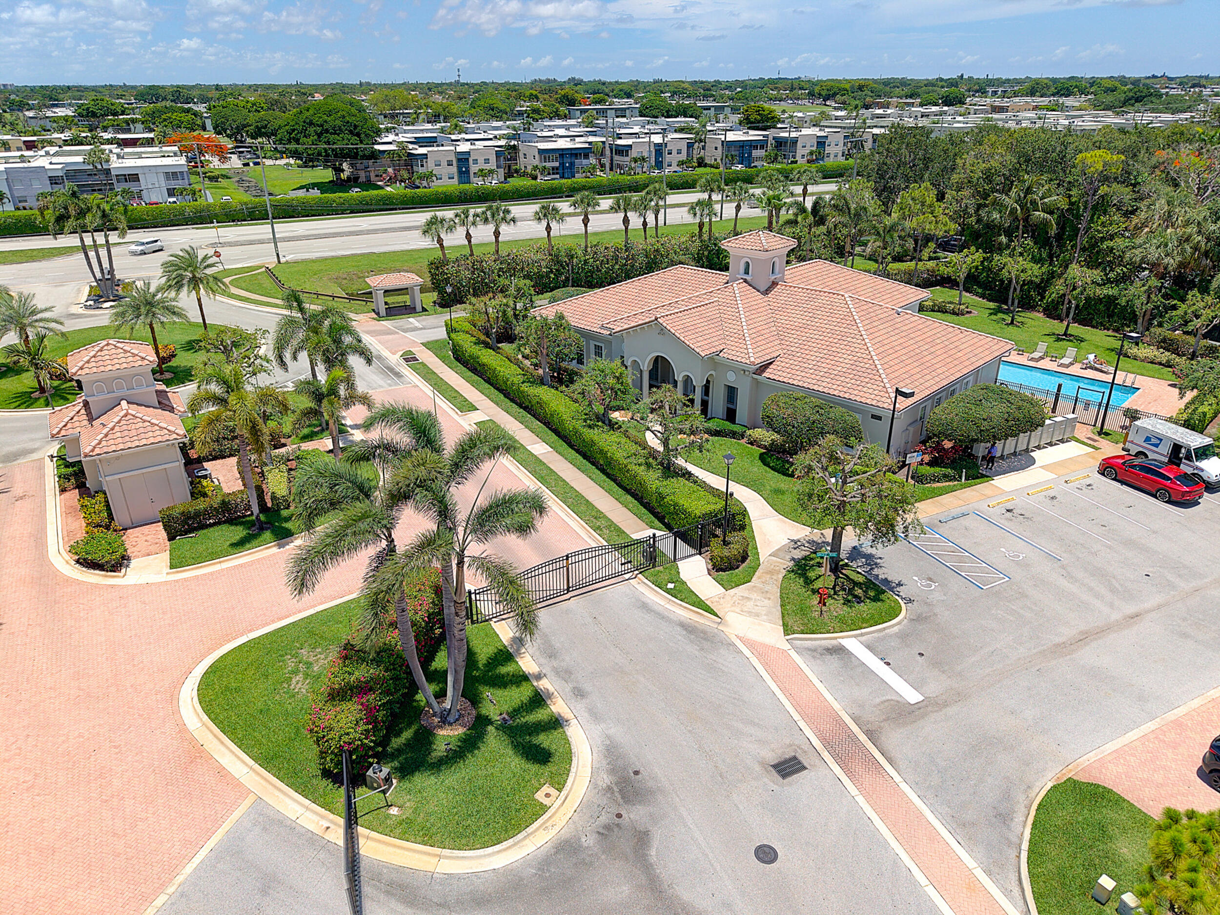 DREXEL PARK TOWNHOMES I CONDO - Residential