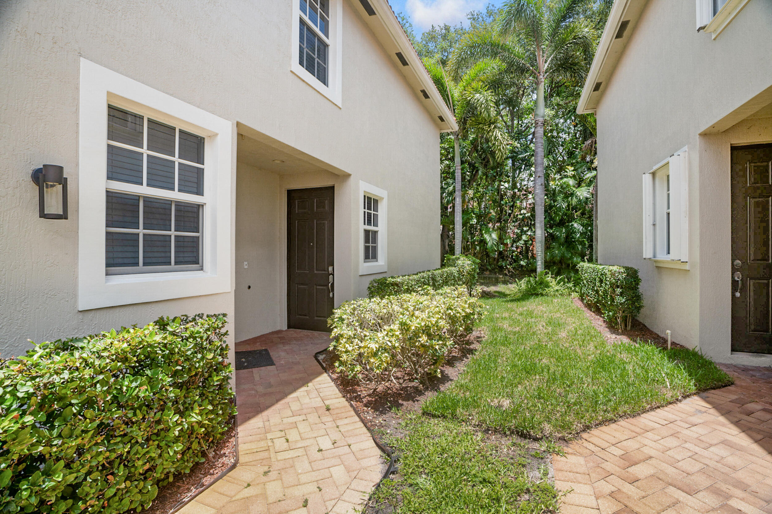 DREXEL PARK TOWNHOMES I CONDO - Residential