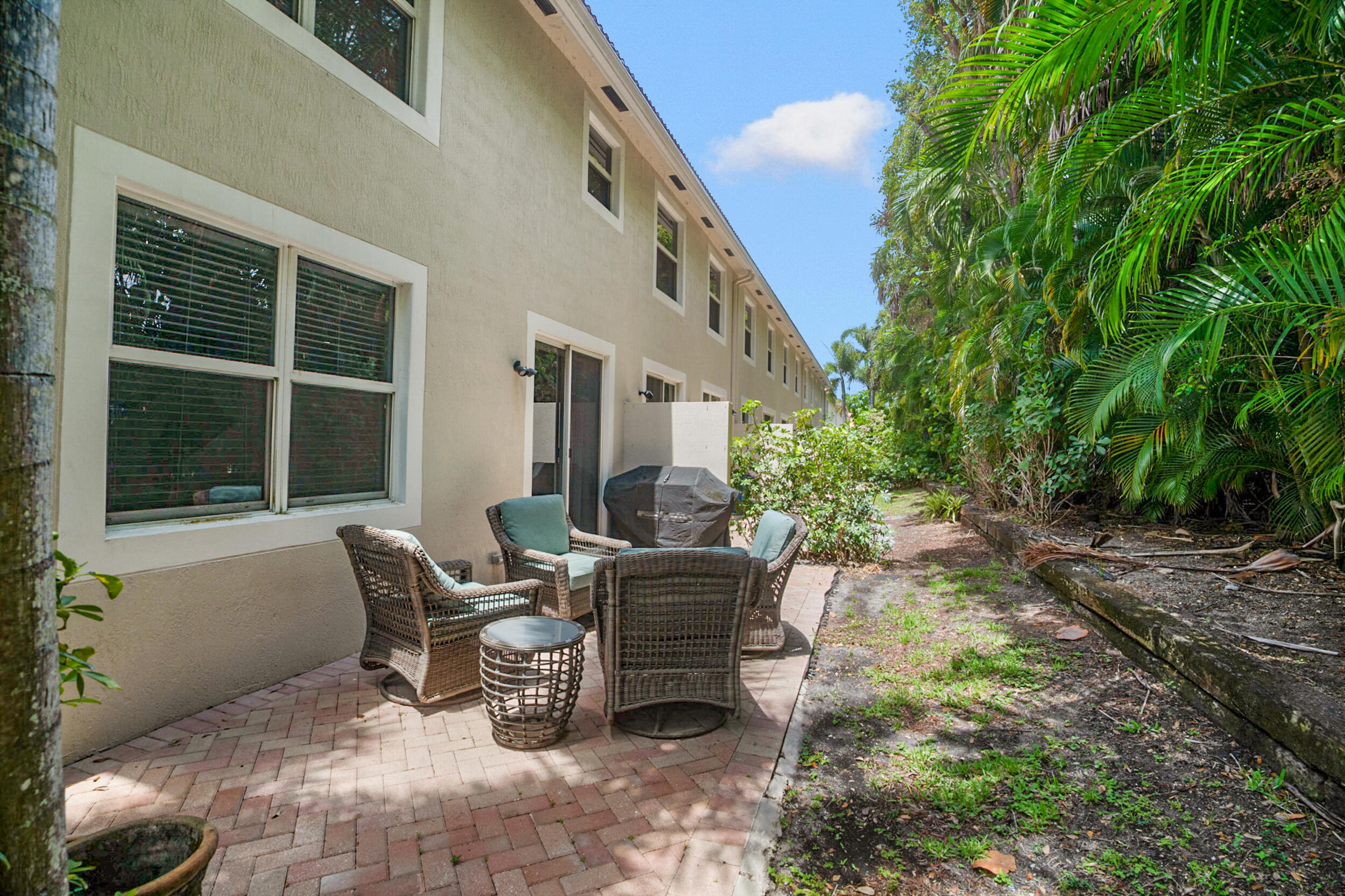 DREXEL PARK TOWNHOMES I CONDO - Residential