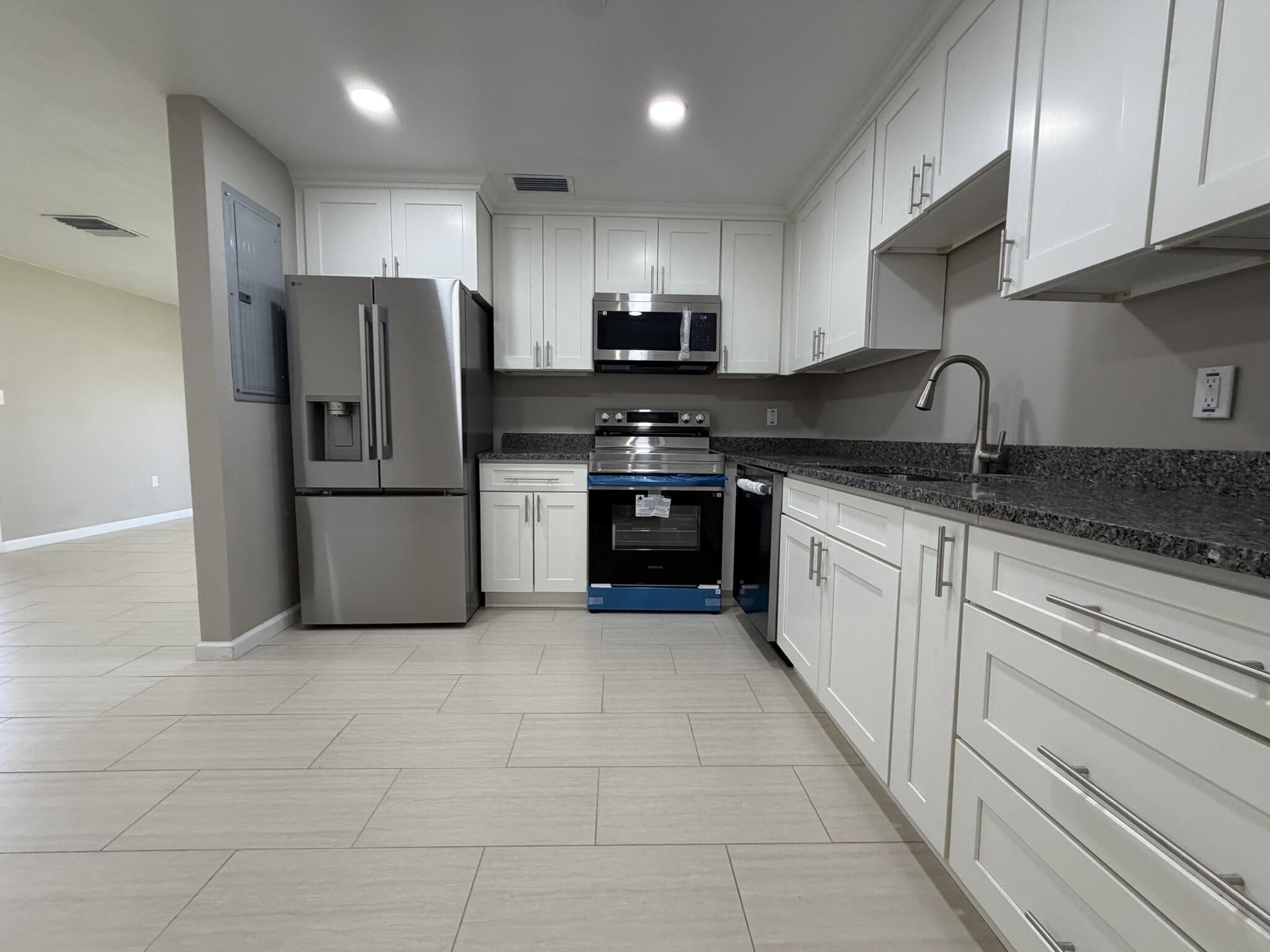 EASTLAKE PARK ADD 3 - Residential