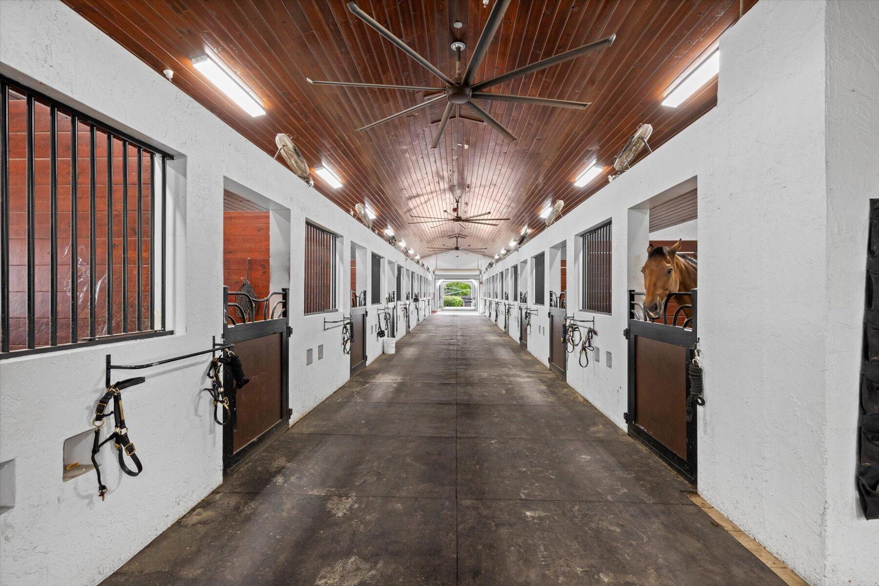 SADDLE TRAIL PARK OF WELLINGTON - Residential Lease