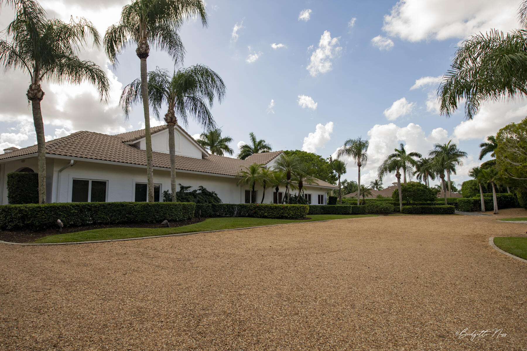 SADDLE TRAIL PARK OF WELLINGTON - Residential Lease