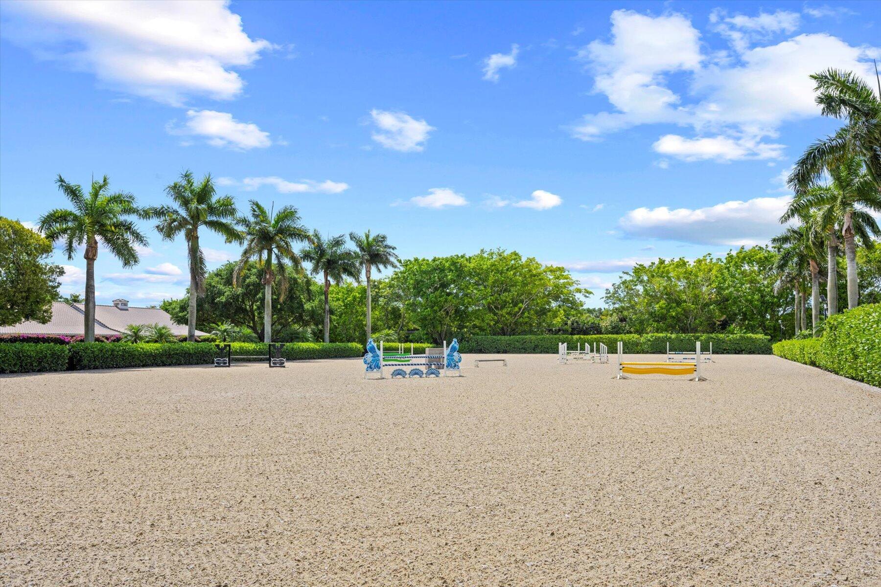 SADDLE TRAIL PARK OF WELLINGTON - Residential Lease