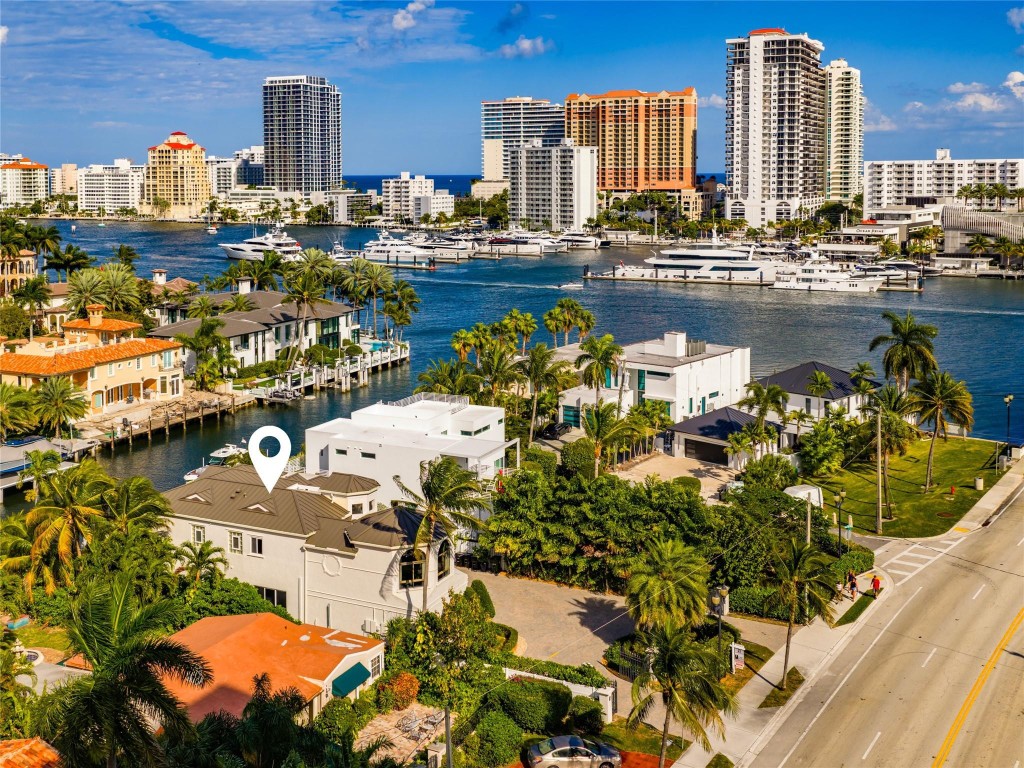 Lauderdale Shores Corr - Residential