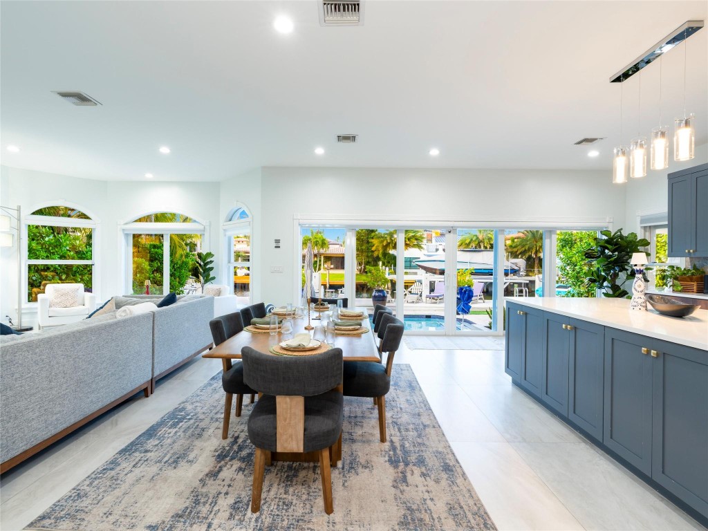 Lauderdale Shores Corr - Residential