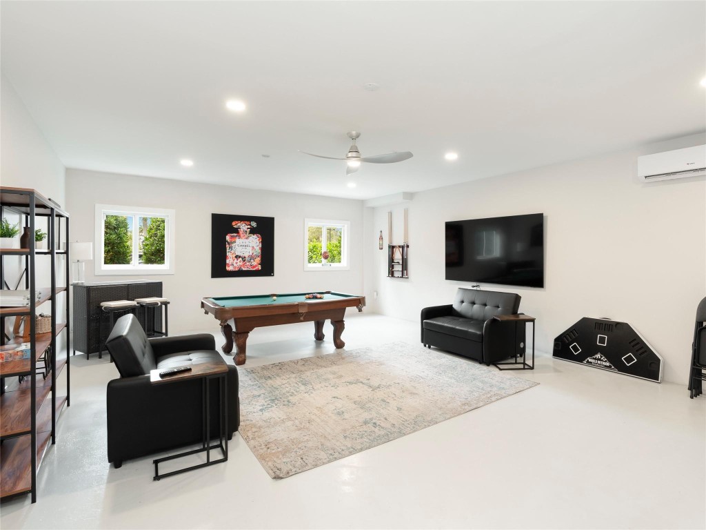 Lauderdale Shores Corr - Residential
