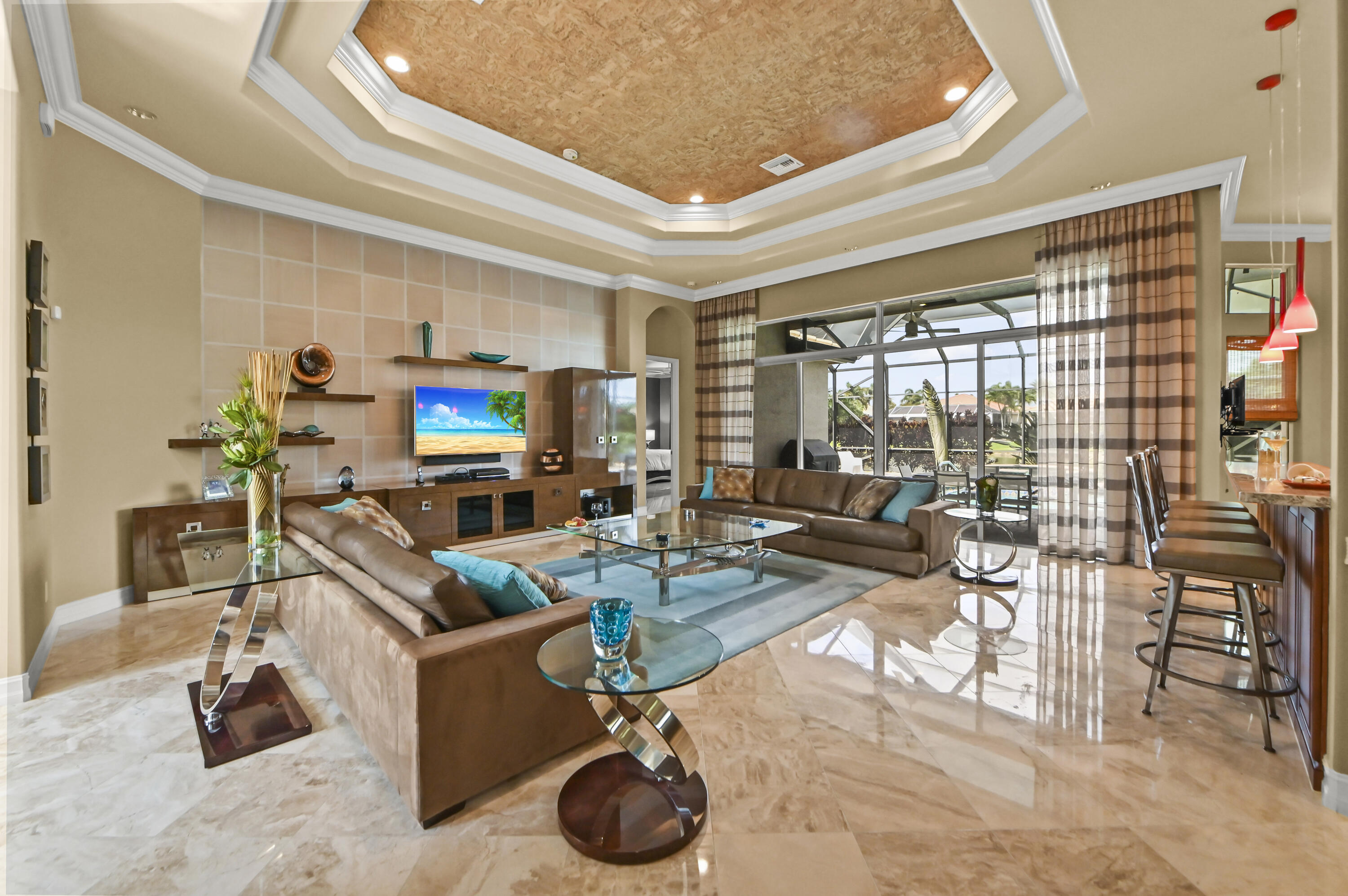 LYONS WEST - Residential