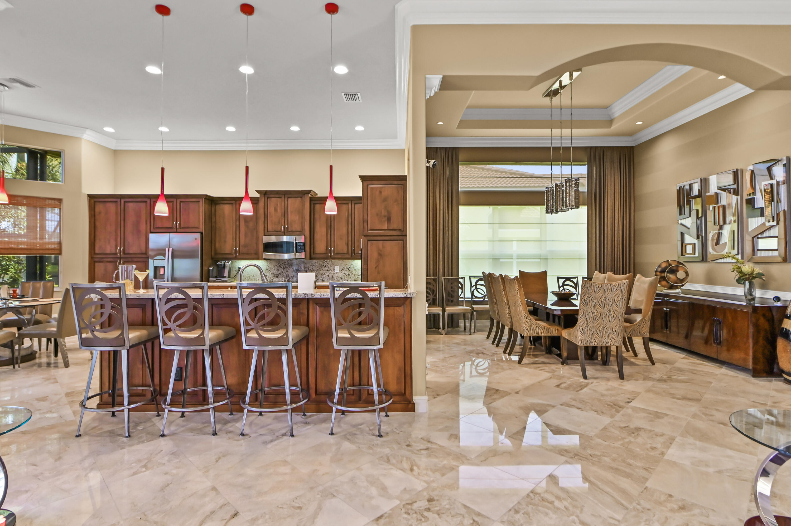 LYONS WEST - Residential
