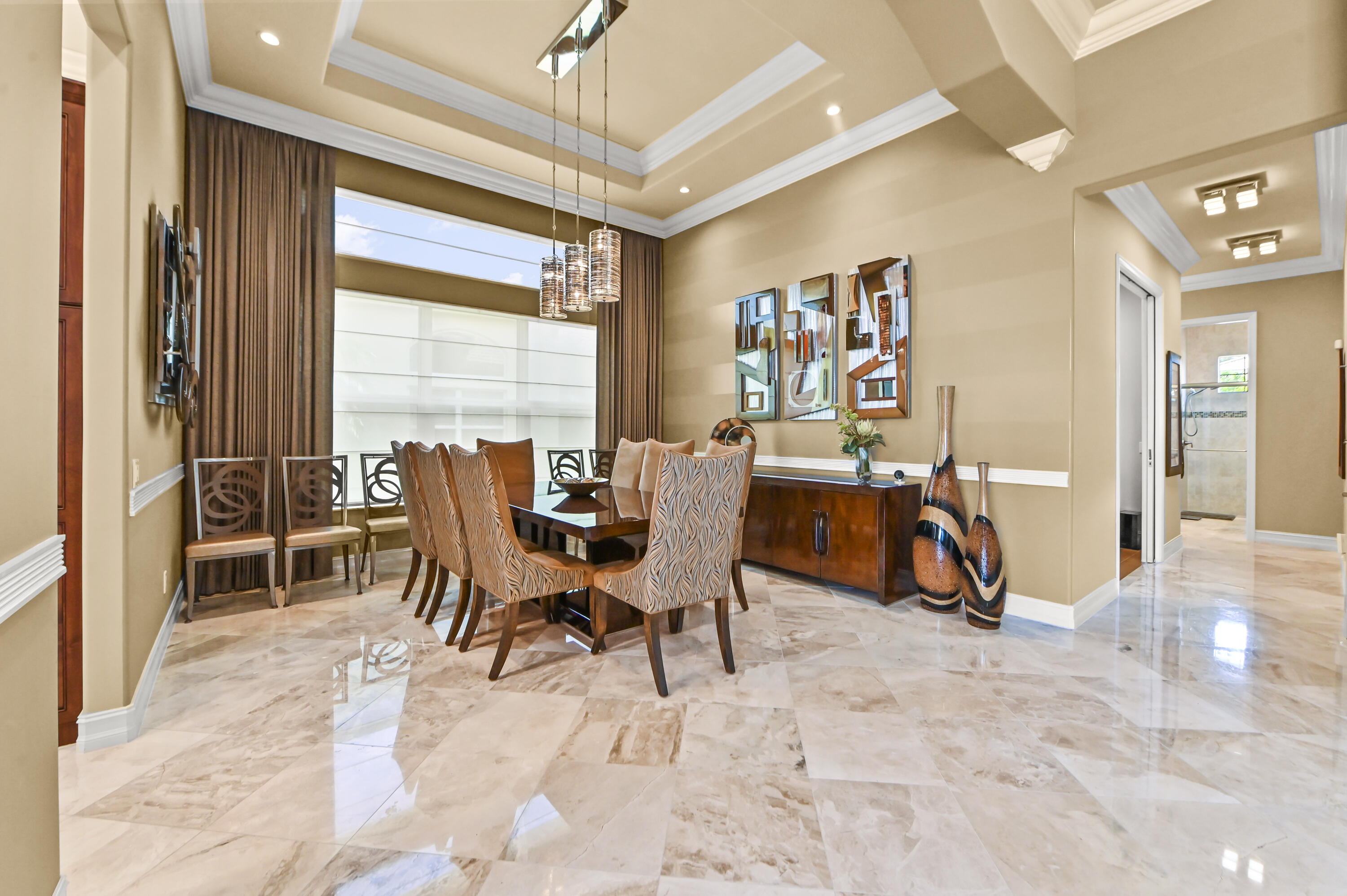 LYONS WEST - Residential