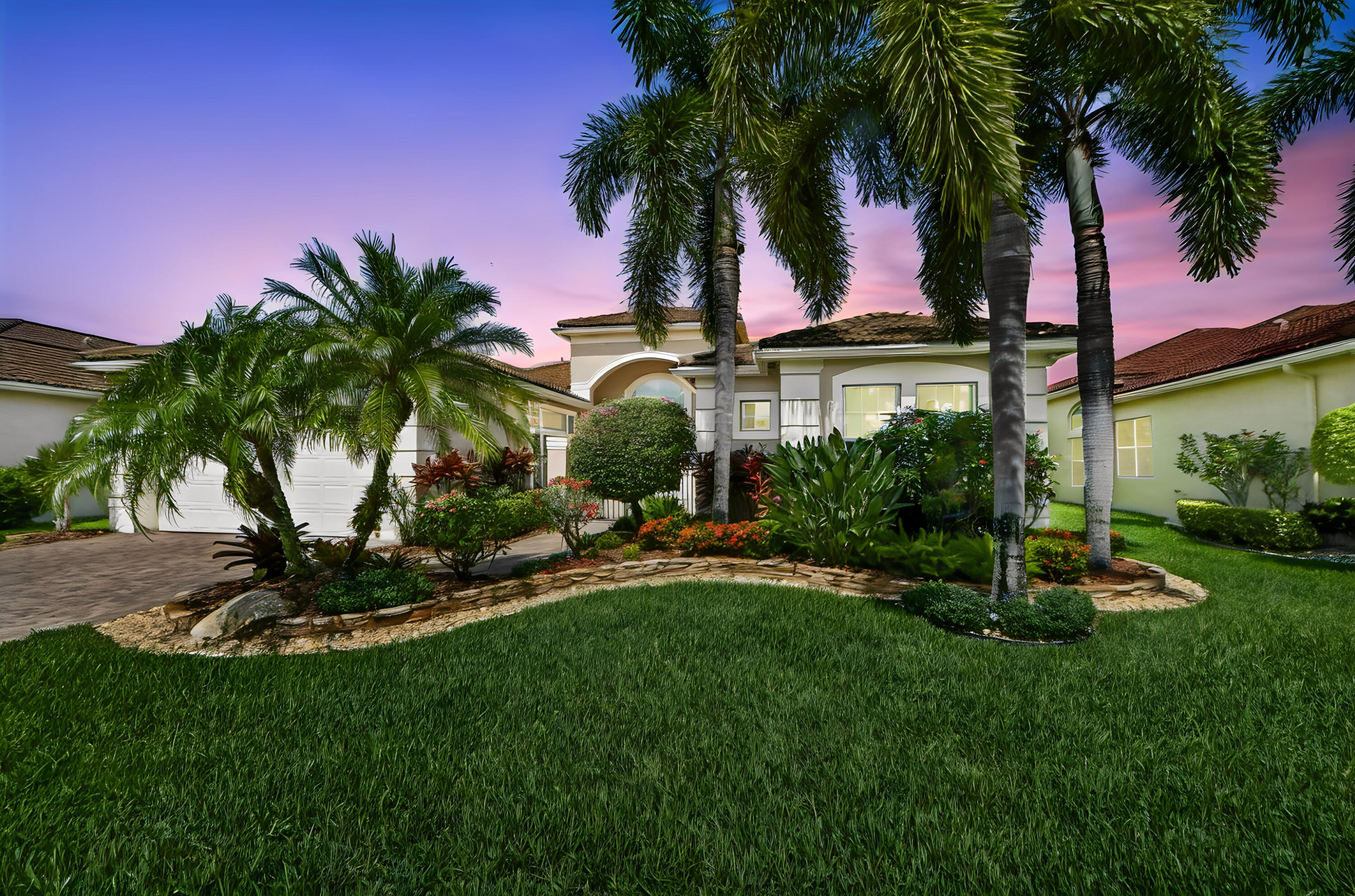 LYONS WEST - Residential