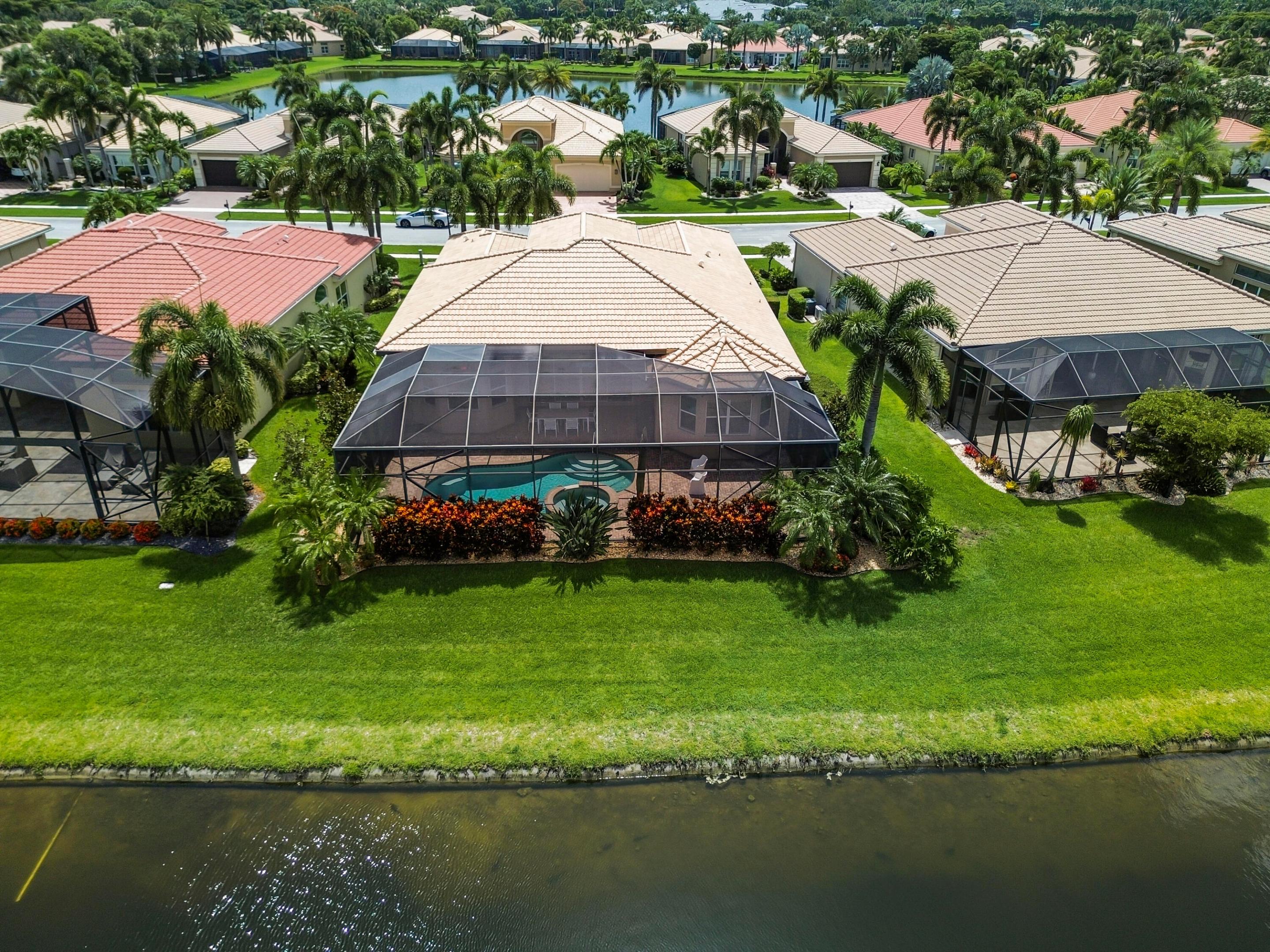 LYONS WEST - Residential