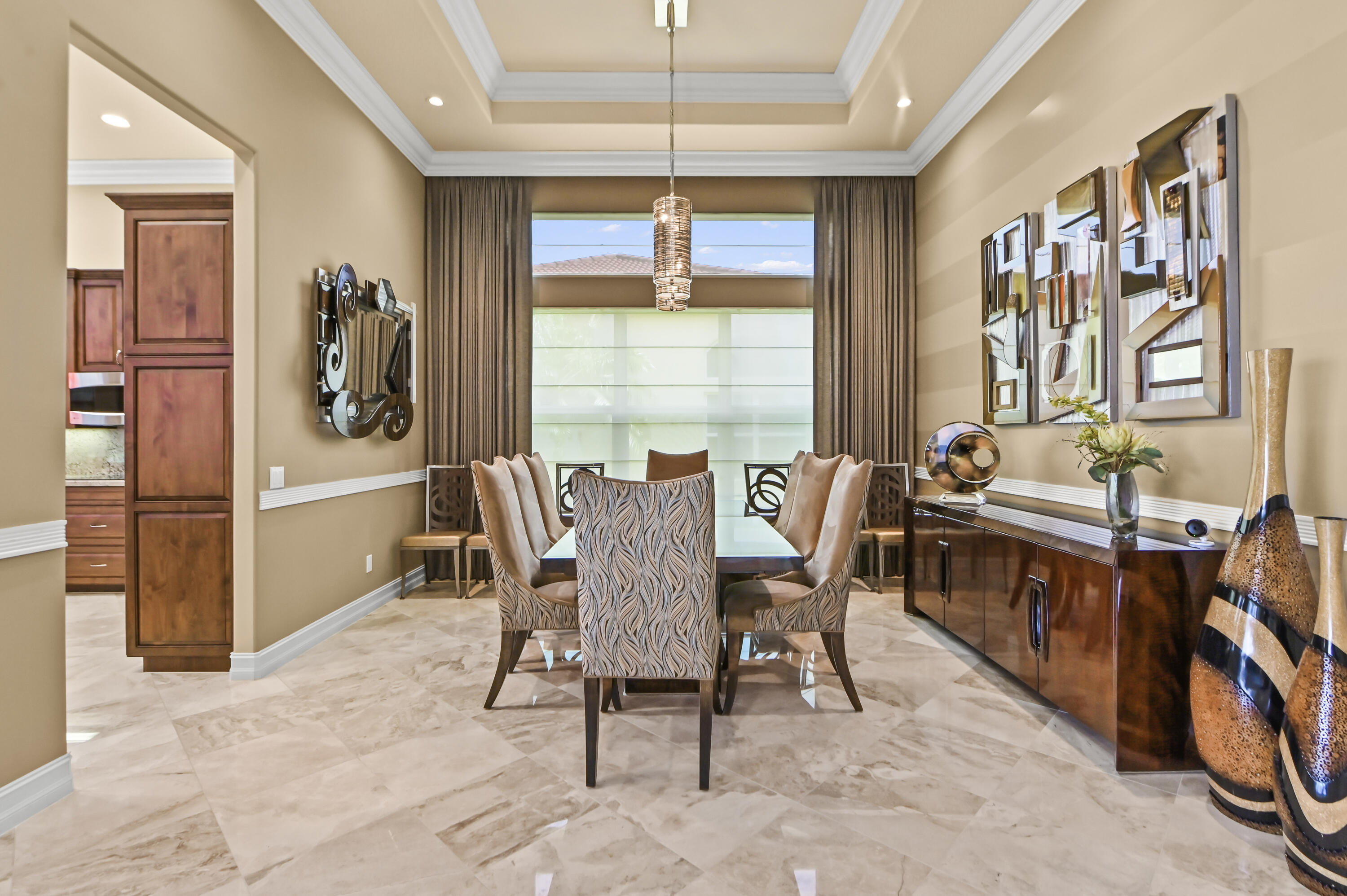 LYONS WEST - Residential
