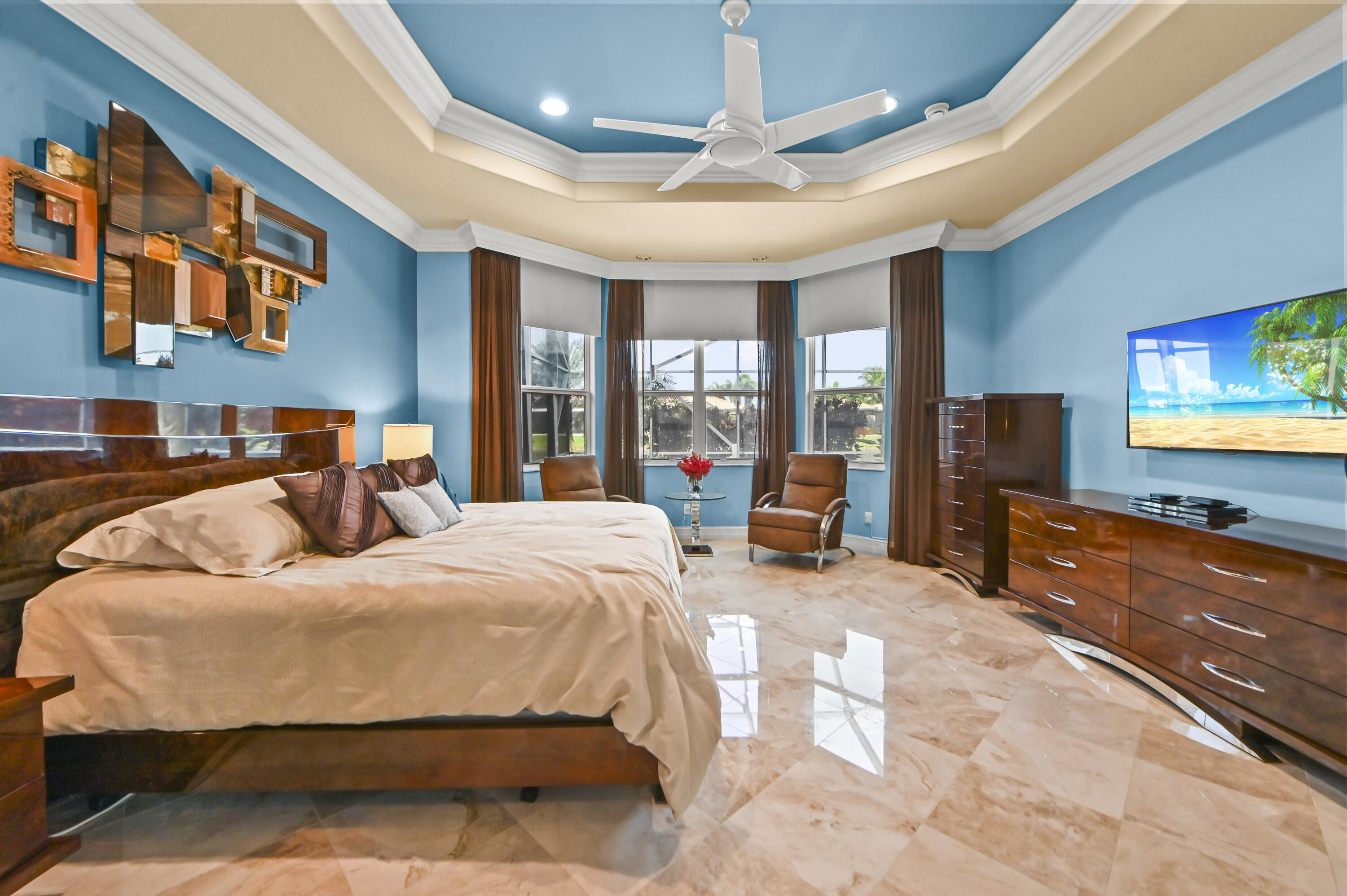 LYONS WEST - Residential